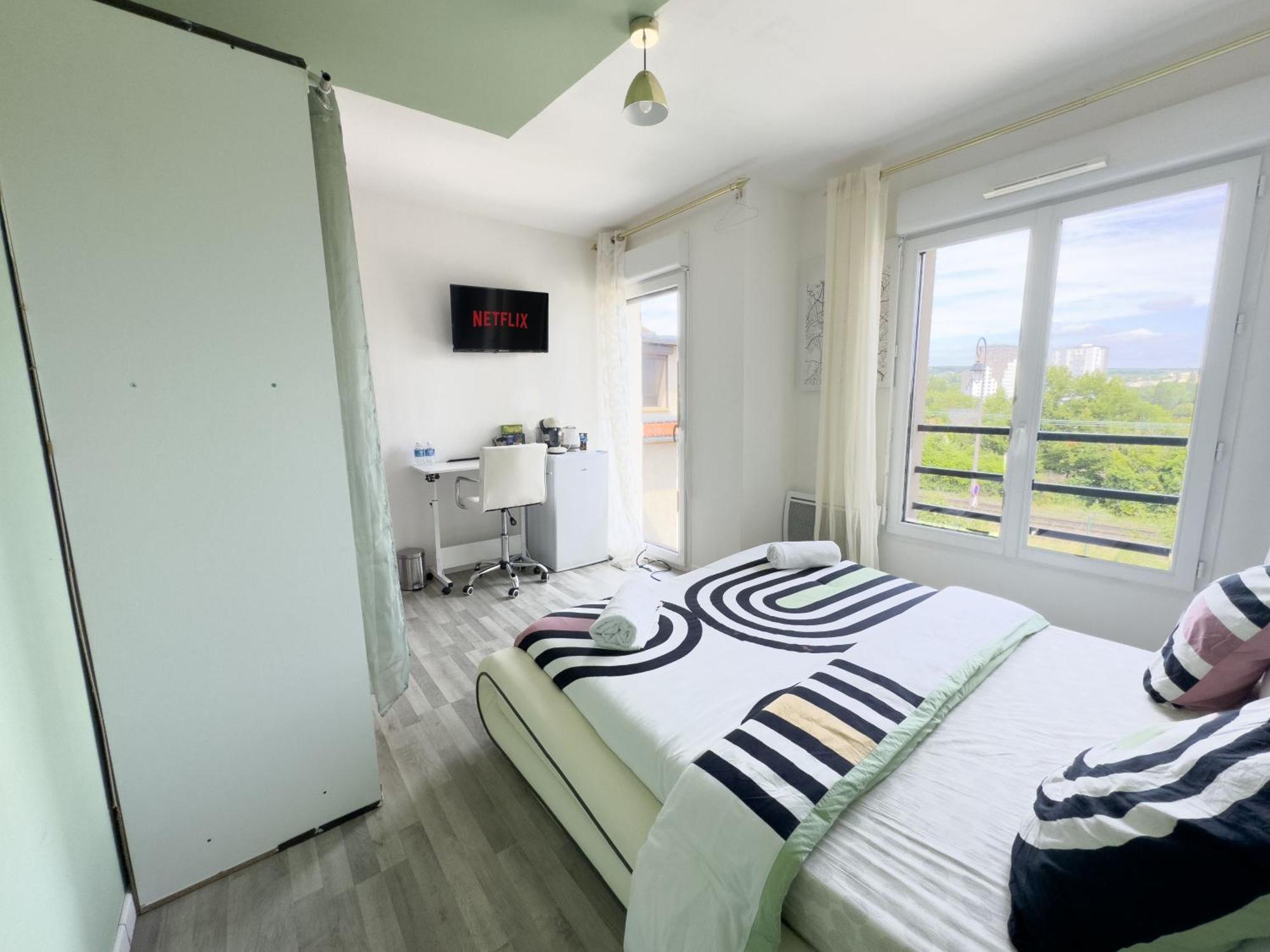 Chambre A Antony Proche De Paris Et A 10 Minutes Aeroport Orly المظهر الخارجي الصورة